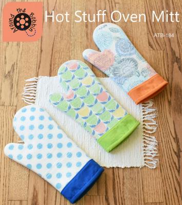Hot-Stuff-Oven-Mitt-sewing-pattern-Around-The-Bobbin-1