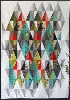 Harlequin-quilt-sewing-pattern-color-and-quilt-1