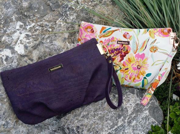 Flora-Wristlet-zippered-pouch-sewing-pattern-from-Emmaline-Bags-1