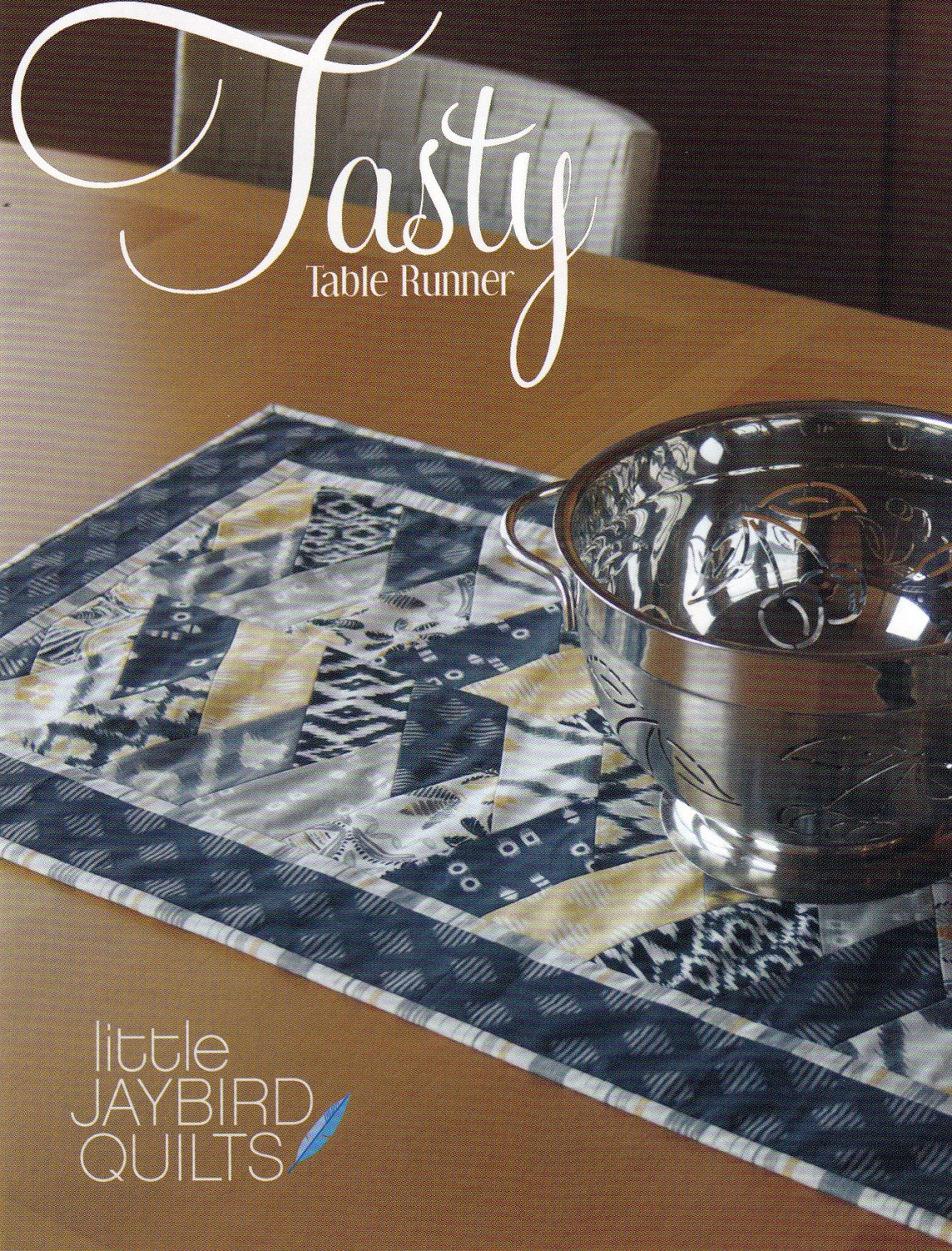 Tasty-table-runner-sewing-pattern-Julie-Herman-front