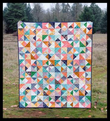The-Cleo-quilt-sewing-pattern-Kitchen-Table-Quilting-Erica-Jackman-1
