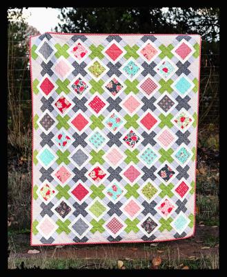 The-Olivia-quilt-sewing-pattern-Kitchen-Table-Quilting-Erica-Jackman-1