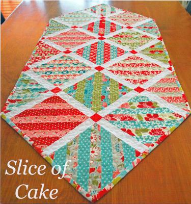 Slice-of-Cake-quilt-sewing-pattern-the-pattern-basket-1